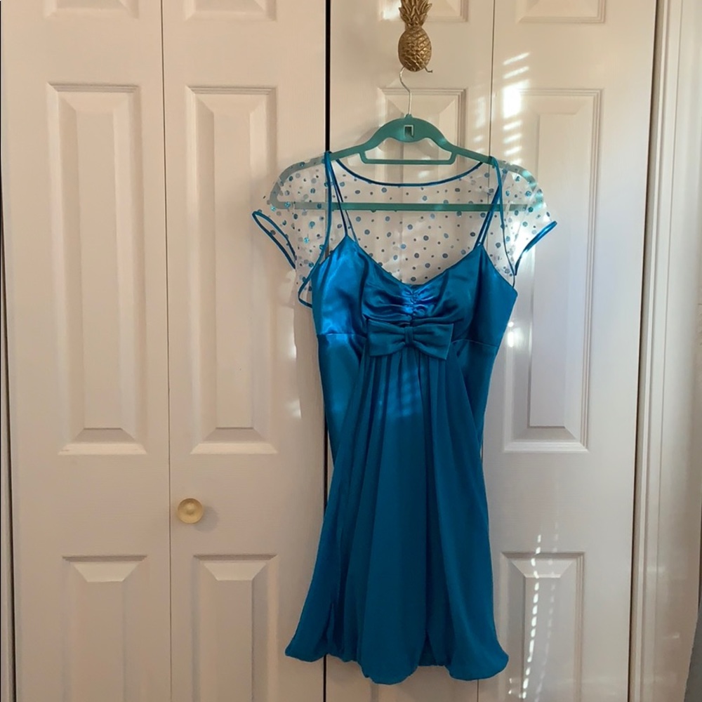 Morgan and Co.✨3 for $25✨Y2K Spaghetti Strap Cocktail Bubble Dress w/ Shall Sz 3